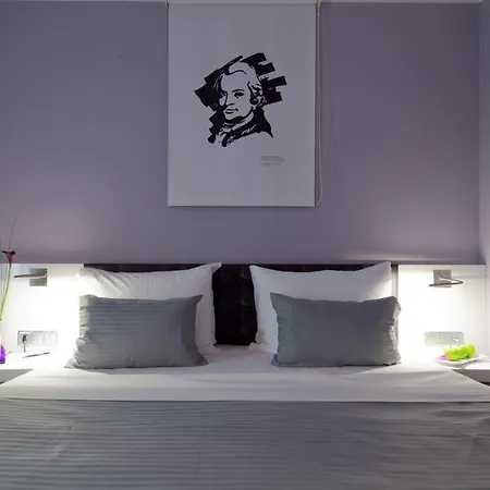 Elaya Ehemals Rilano 24 7