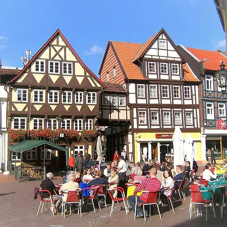 Elaya Ehemals Rilano 24 7